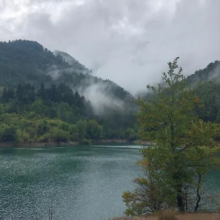 σπίτι στο βουνό Vakantiehuis