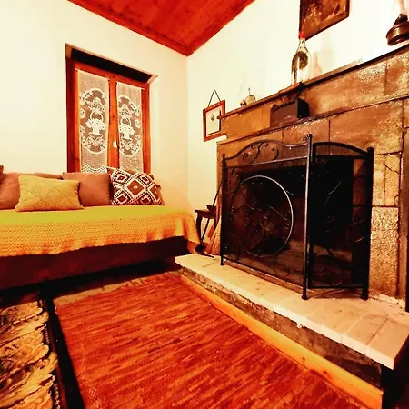 Holiday home σπίτι στο βουνό Tsivlos